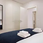Invicta Premium - 4br Downtown With Ac