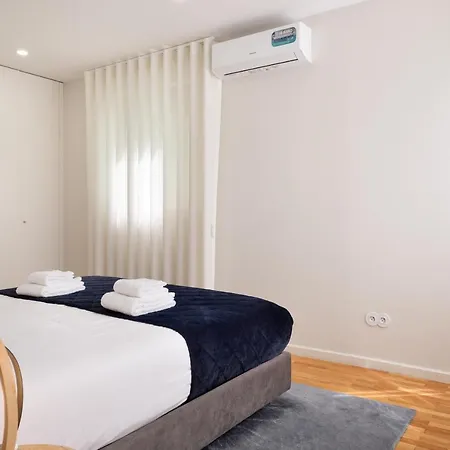 Invicta Premium - 4br Downtown With Ac 포르투