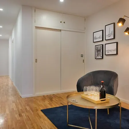 Invicta Premium - 4br Downtown With Ac 아파트 *