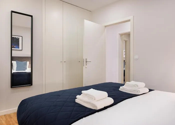 Invicta Premium - 4br Downtown With Ac