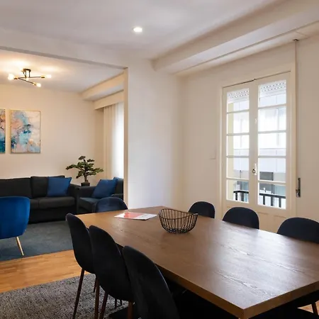 Invicta Premium - 4br Downtown With Ac 波尔图
