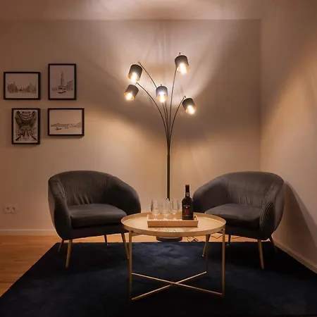 דירה Invicta Premium - 4br Downtown With Ac פורטו