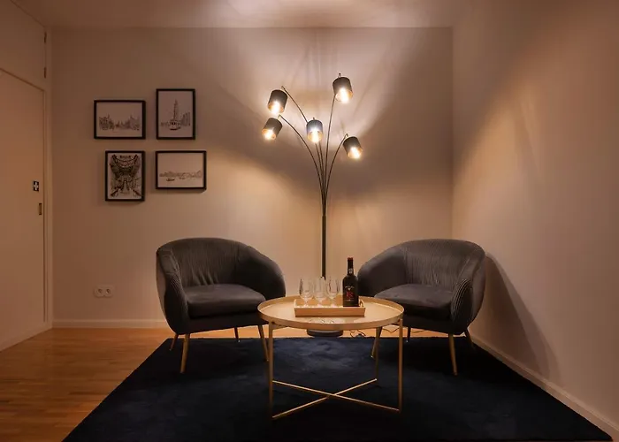 Appartement Invicta Premium - 4br Downtown With Ac Oporto