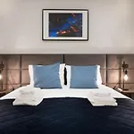公寓 Invicta Premium - 4br Downtown With Ac *