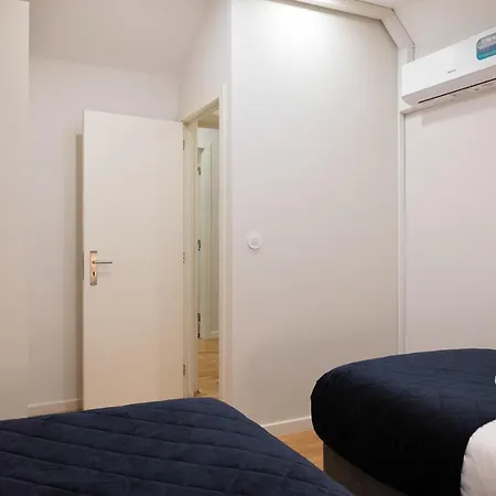 Invicta Premium - 4br Downtown With Ac 波尔图